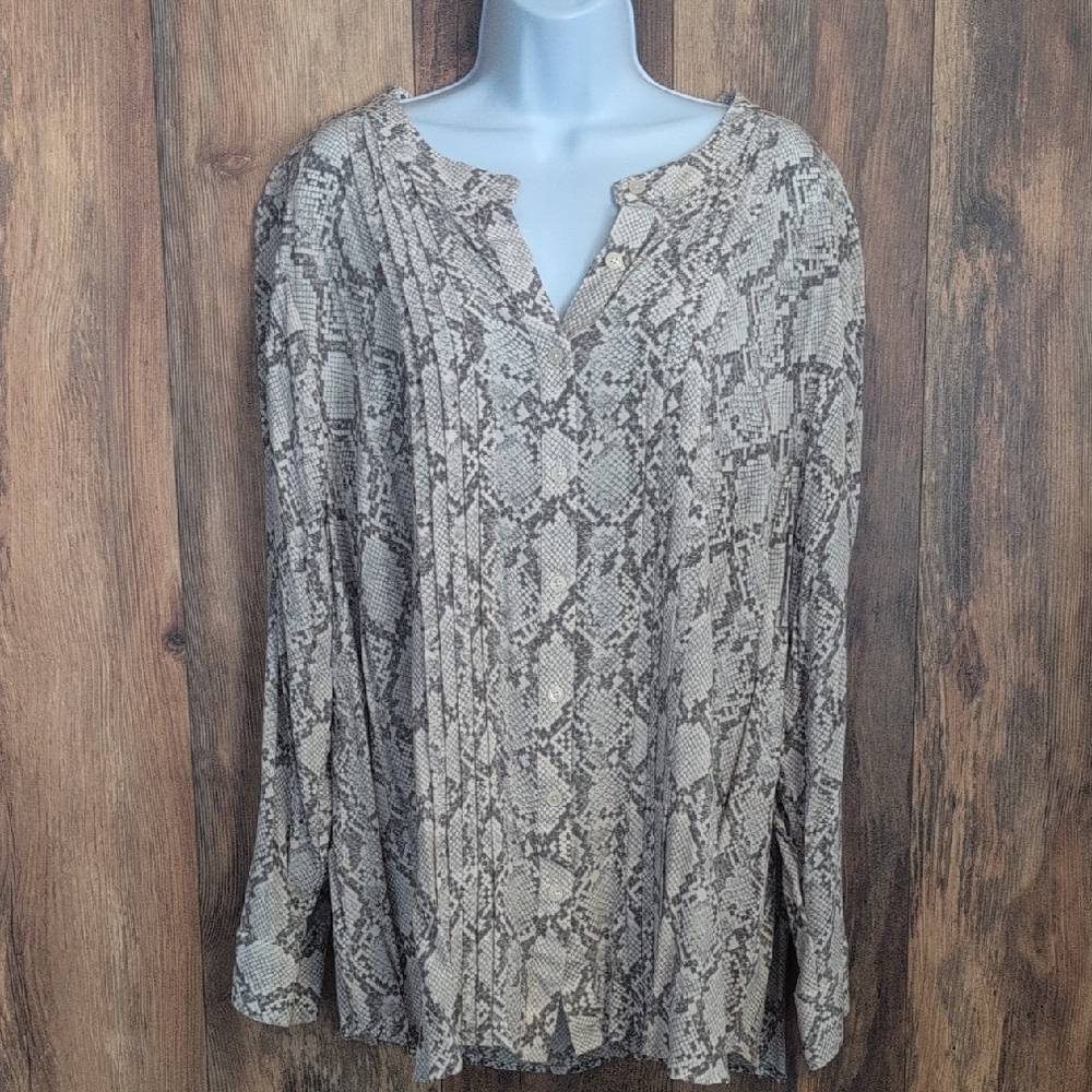 Talbots Plus Gray/White Snake Print Button Down B… - image 2